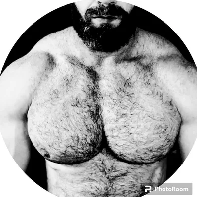@beard.and.muscle profile image