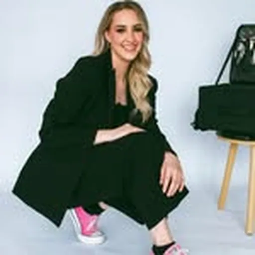 @beebeautycosmeticsmua profile image