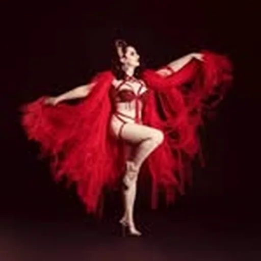 @bella.curve profile image