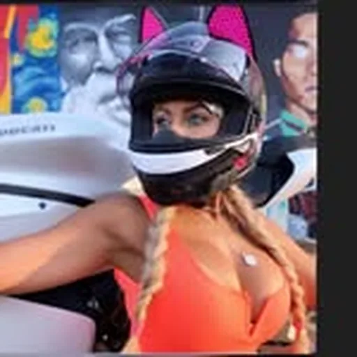 @bella_biker profile image