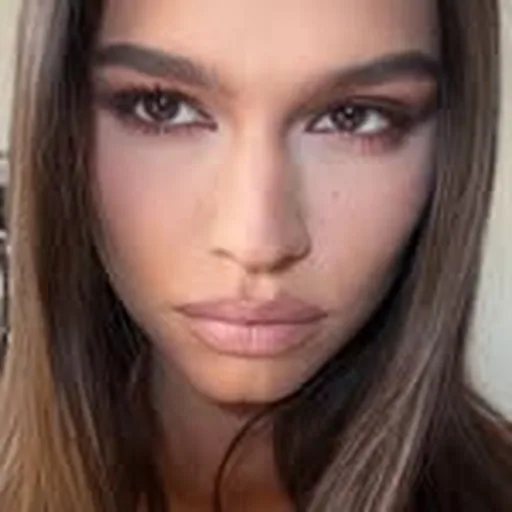 @bellaeftene profile image