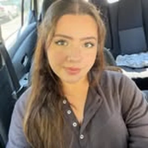 @bellascentdiary profile image