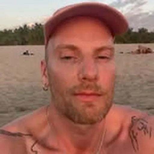 @bentotty84 profile image