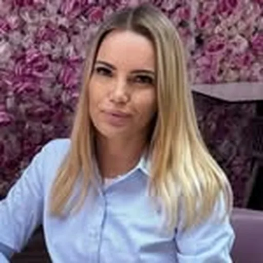 @beresanett_ profile image