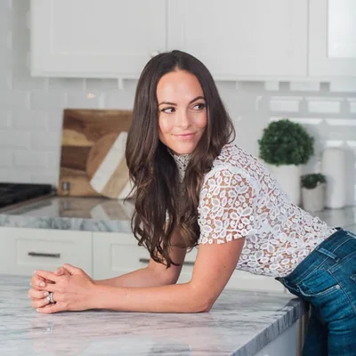 @bewellbykelly profile image
