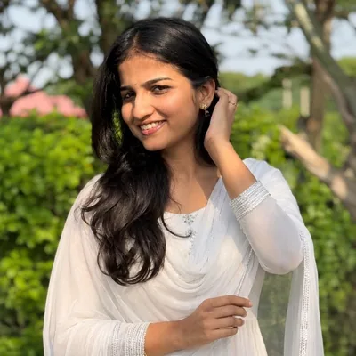 @bhavi__vibes profile image
