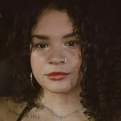 @biiamendes profile image
