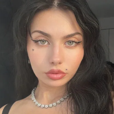 @binatheforeign profile image