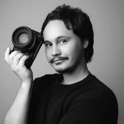@blakelewiss_ profile image