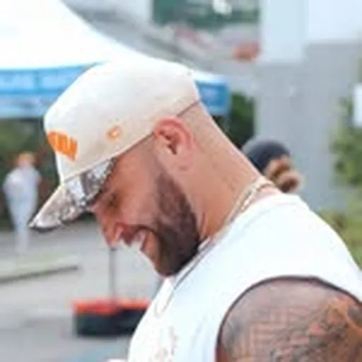 @bluecollar.fit profile image