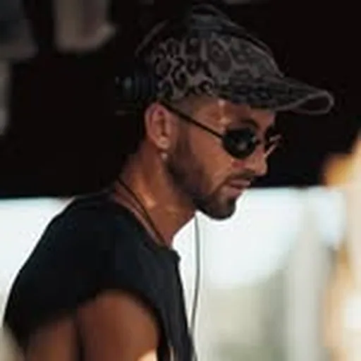 @bohem.live profile image
