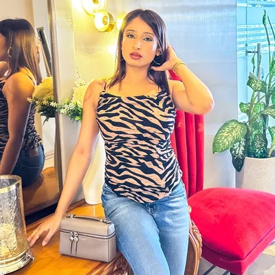 @bombshell_basu profile image