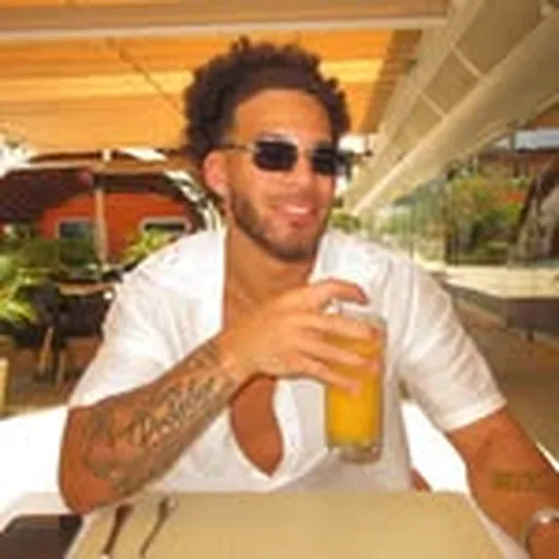 @brandoblends profile image