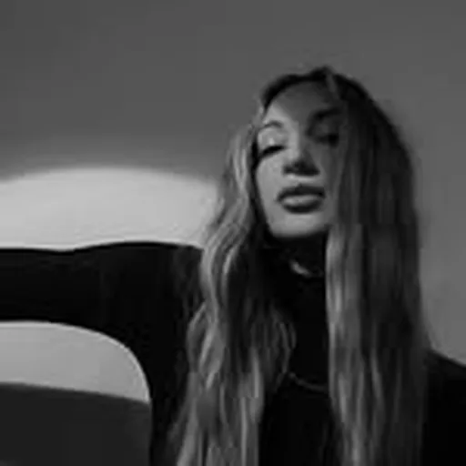 @brittanylaurens profile image