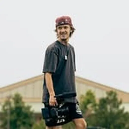 @brokebeni profile image