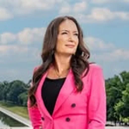 @brookelrollins profile image