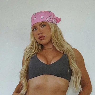 @brookeworksout profile image