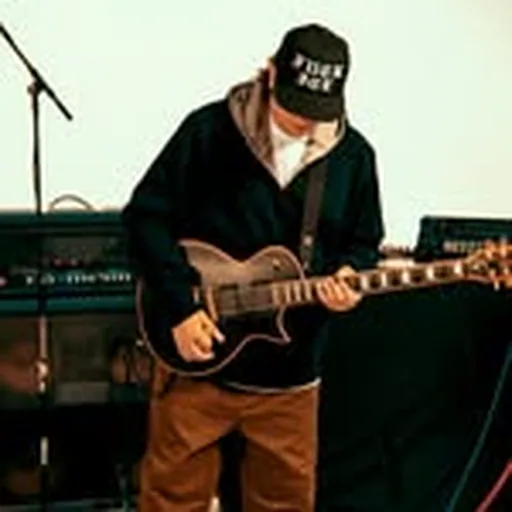@buscomusic profile image