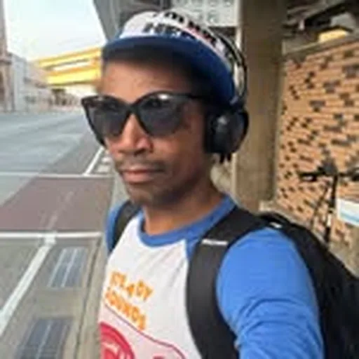 @buscrates profile image