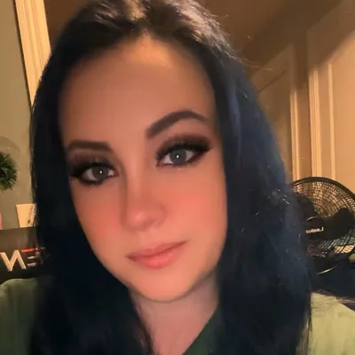 @butterfliesanddeities333 profile image