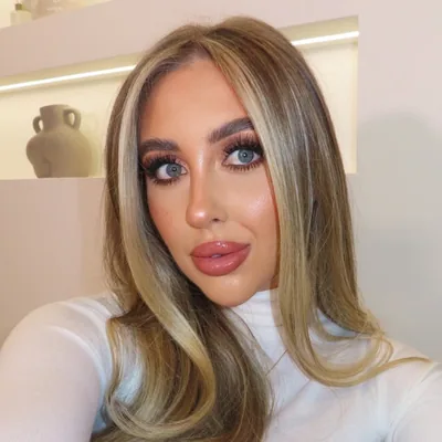 @bylauren_makeup profile image