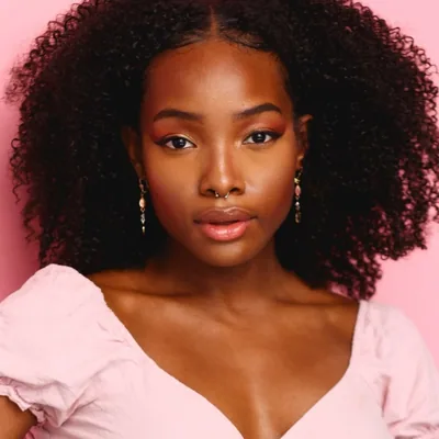 @c.melllaa profile image