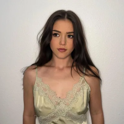 @cailinpeluso profile image