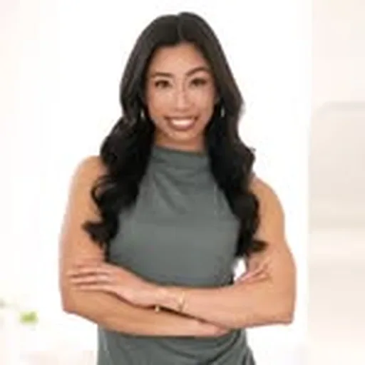 @caitlintabilog profile image