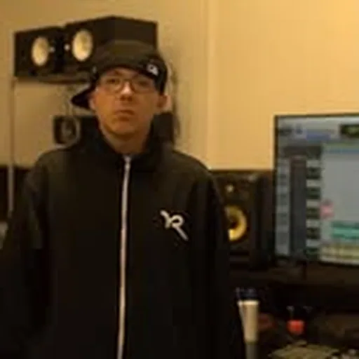 @caliveli profile image