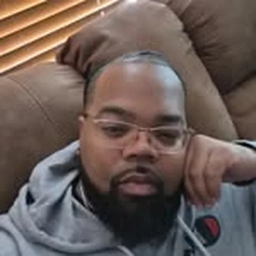 @calvinkush_ profile image
