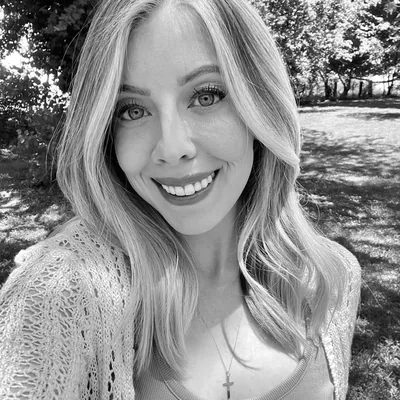 @cara_kindlyunspoken profile image