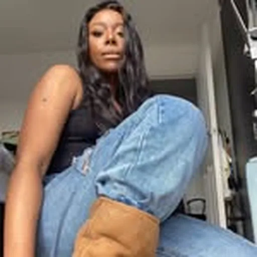 @carlamonroe profile image