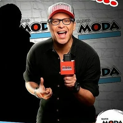@carlonchodemoda profile image