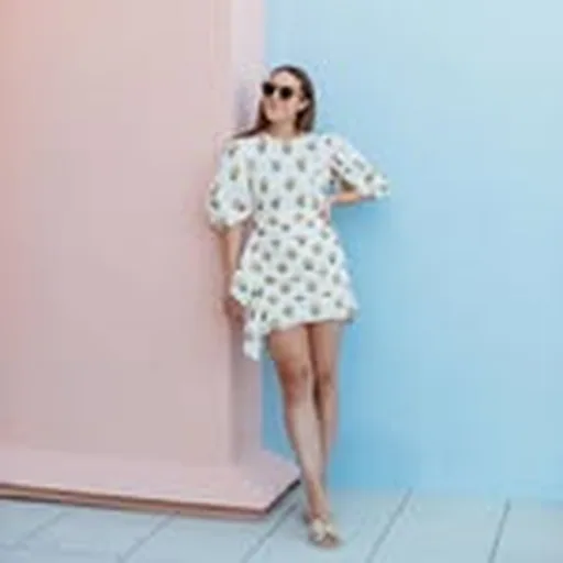 @carlyahill profile image