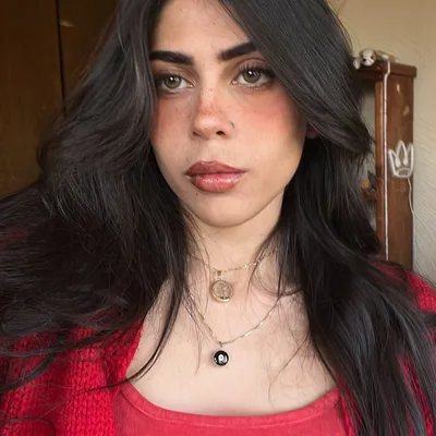 @carlycarvallo profile image