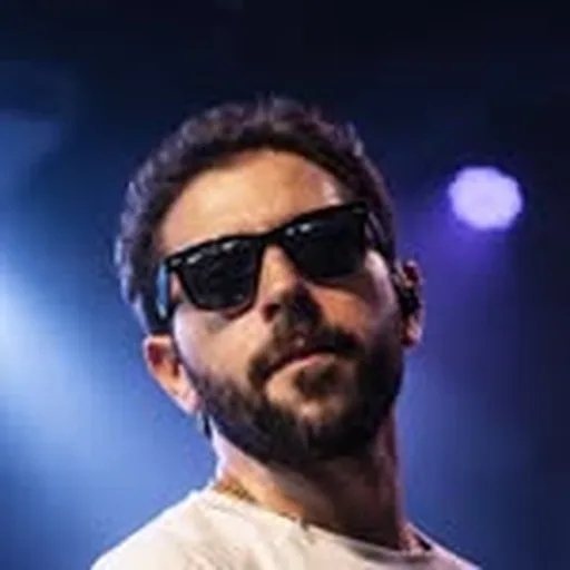 @carlyleoficial profile image