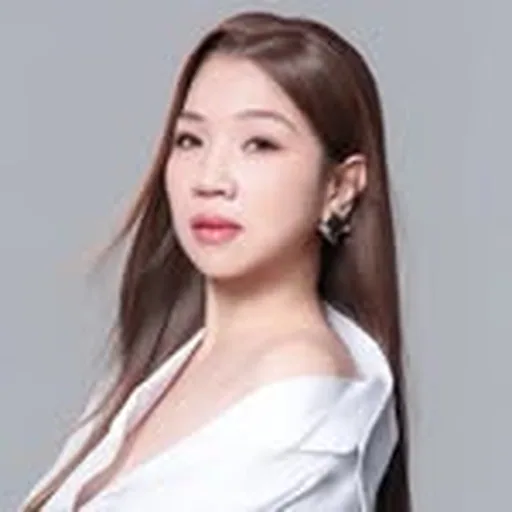 @carmen_6_21 profile image
