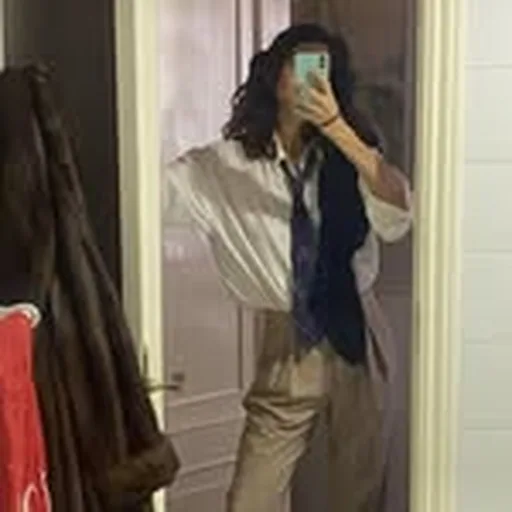 @carmenrc_ profile image