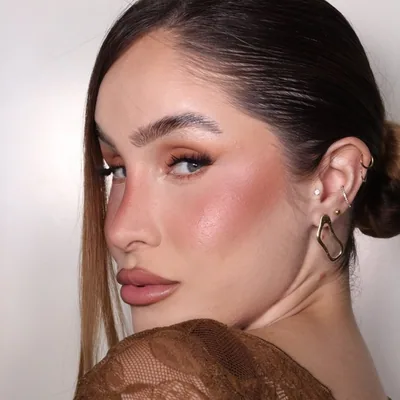 @carolbelinimakeup profile image