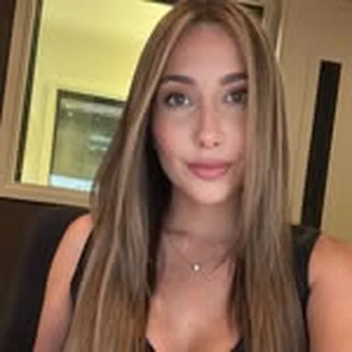 @carolinavelatv profile image