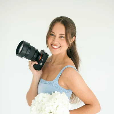 @carolinetatkophotography profile image
