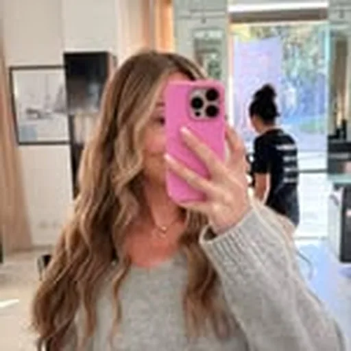 @casualgirlstyle profile image