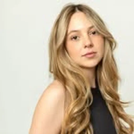 @caylatbrady profile image