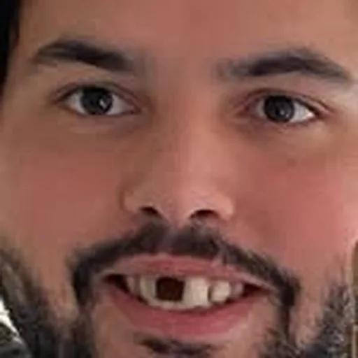@cbhoyo profile image