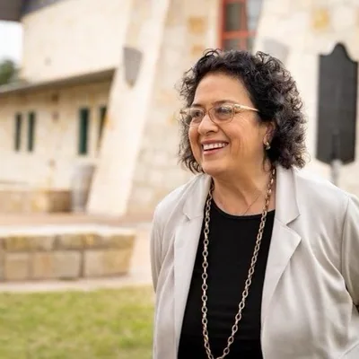 @celiaisraelatx profile image
