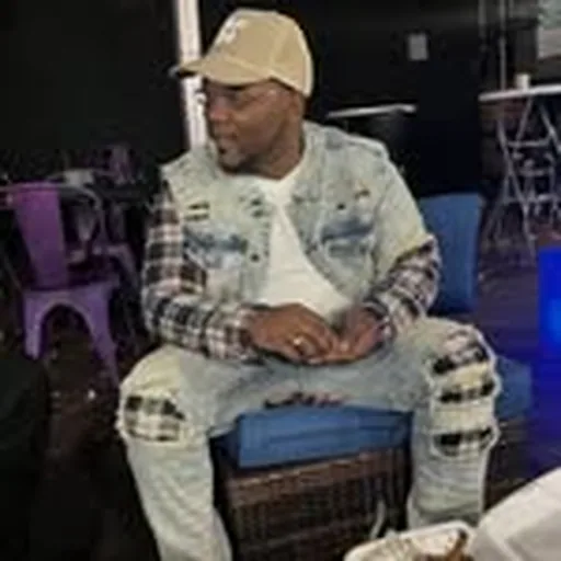 @ceolos_ profile image