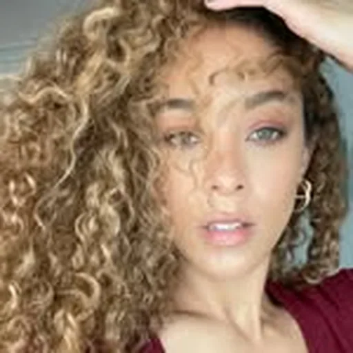 @chaleyrose profile image