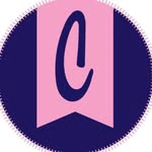 @charliesqueerbooks profile image