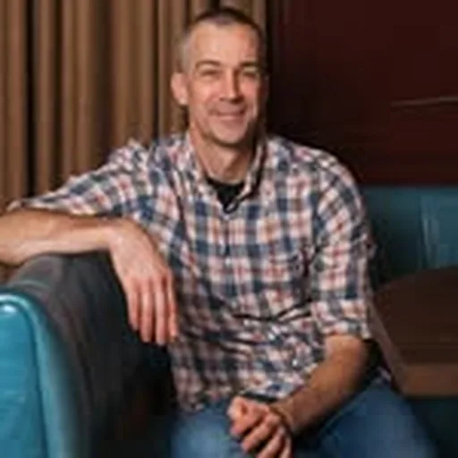 @chefdeanneff profile image