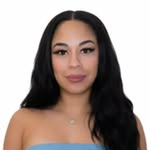 @chelley_bee profile image